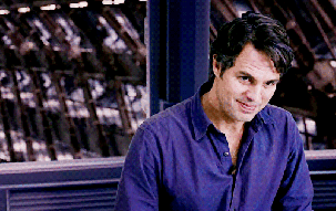 OKAY BUT THE HAIR. THE SMIRK.  BRUCE BANNER/MARK RUFFALO IS A TOTAL DREAMBOAT. NOBODY TELL ME DIFFERENTLY!